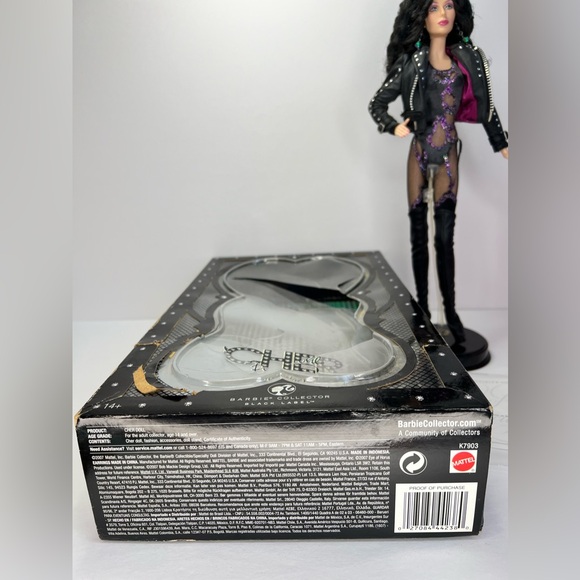 ❌SOLD❌Barbie Collector Black Label Cher Bob Mackie Doll K7903 OOB Damaged Box - Picture 11 of 15